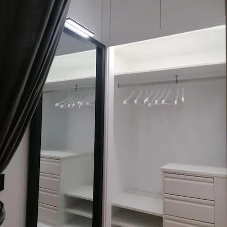 Апартаменты Studio Paris Эстепона
